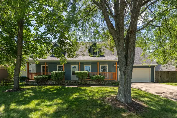 2311 S Golden Avenue, Springfield, MO 65807