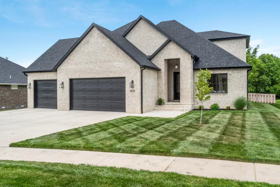 4531 E Hidden Oak Street, Springfield, MO 65802 - Image #2