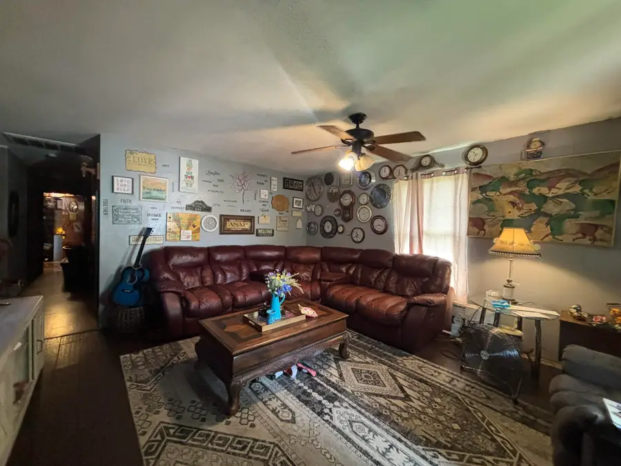 908 E Valley Street, Joplin, MO 64801 - Image #3