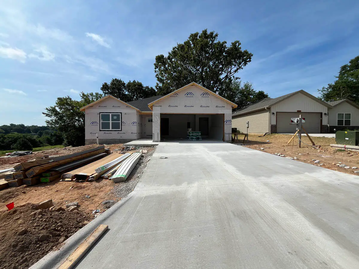 747 Jersey Road, Marshfield, MO 65706 - Image #1