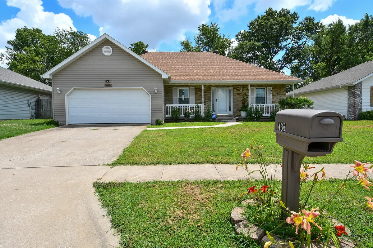 438 S Lulwood Avenue, Springfield, MO 65802 - Image #1
