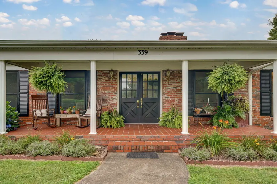 339 S Cedarbrook, Monett, MO 65708 - Image #3