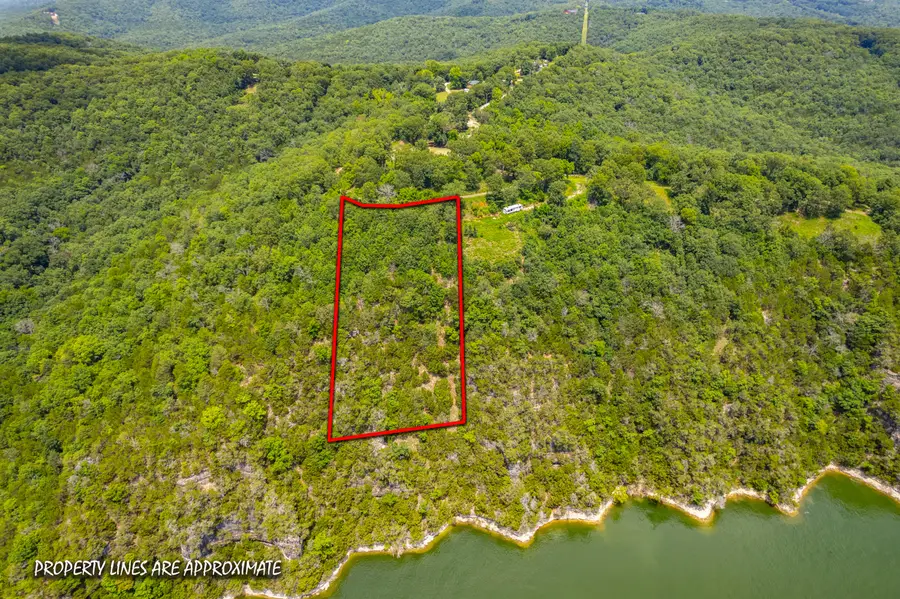 233 Cliffside Drive, Galena, MO 65656 - Image #2