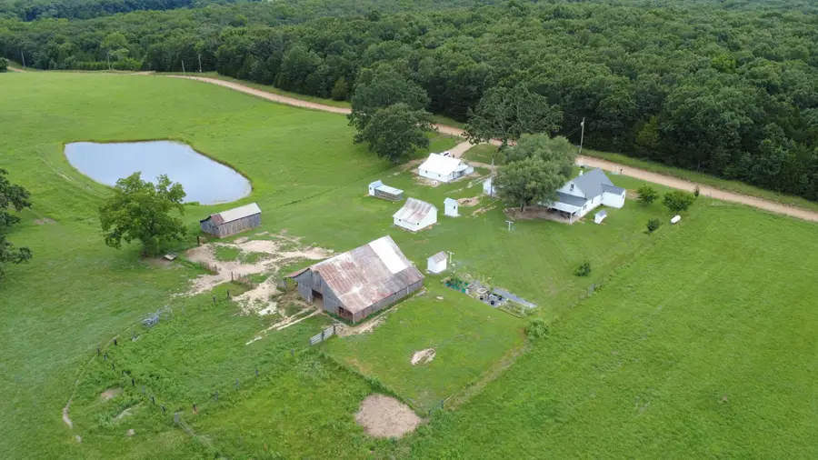 31926 County Road 40, Cross Timbers, MO 65634 - Image #2