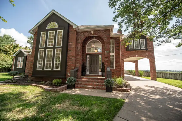 4782 S Turnberry Avenue, Springfield, MO 65810