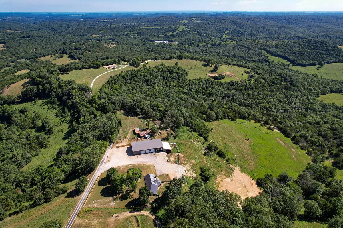 507 Barber Road, Chadwick, MO 65629 - Image #1