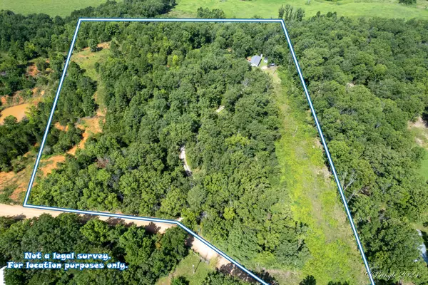 7309 County Road 5090, Pomona, MO 65789