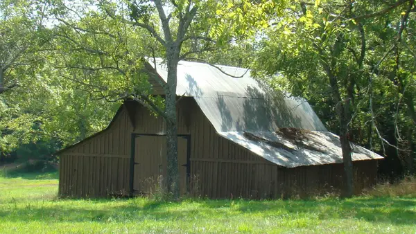 1998 A Highway, Couch, MO 65690