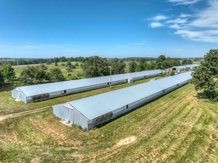 10432 Tiger Road, Stark City, MO 64866 - Image #3