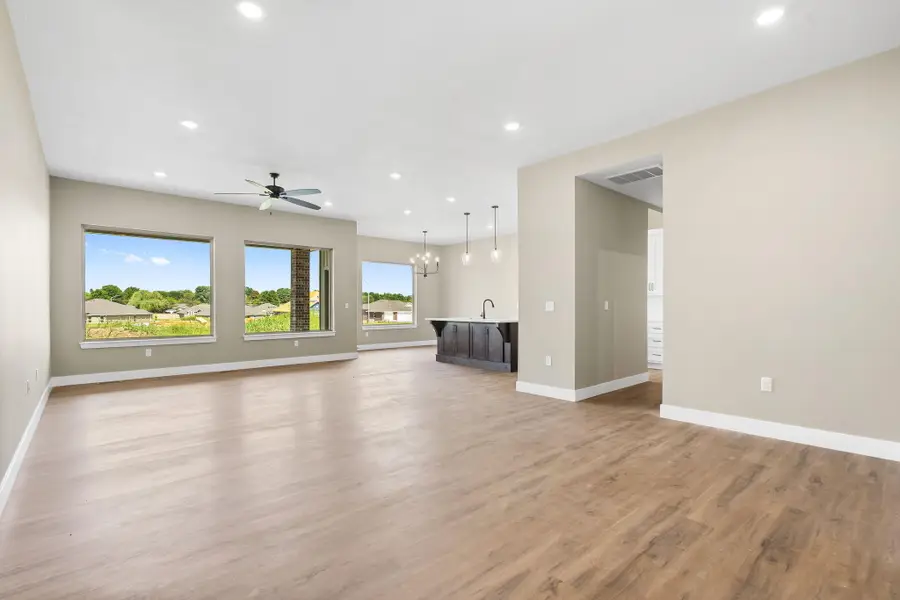 5243 Logan Drive, Battlefield, MO 65619 - Image #3