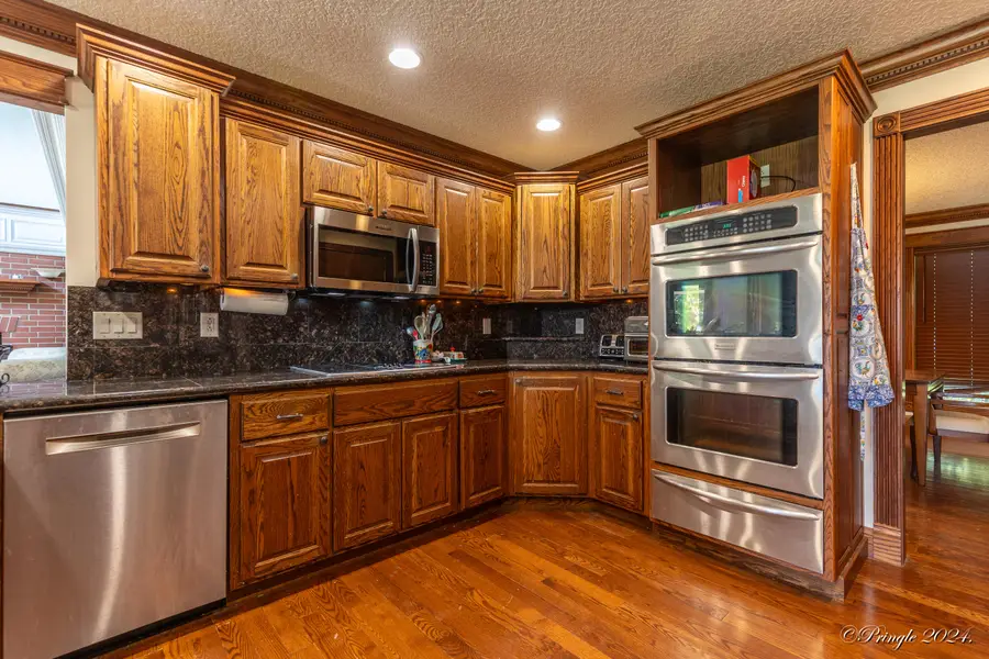 10567 County Road 8130, West Plains, MO 65775 - Image #3