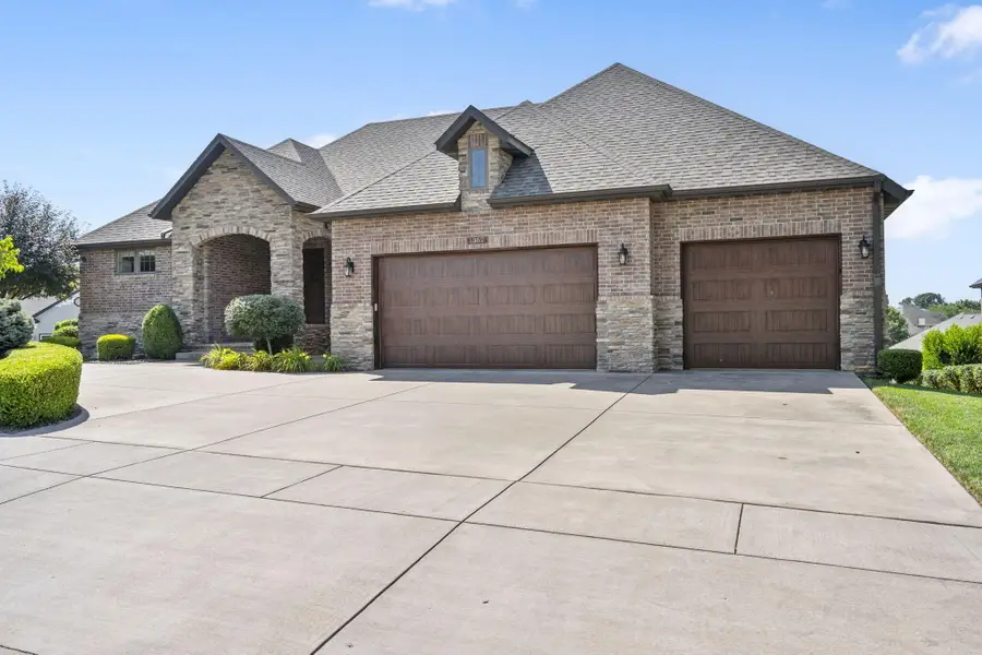 1362 E Siler Parkway, Springfield, MO 65804 - Image #2