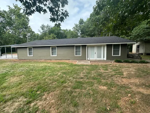 2322 Spring Flood Road, Goodman, MO 64843