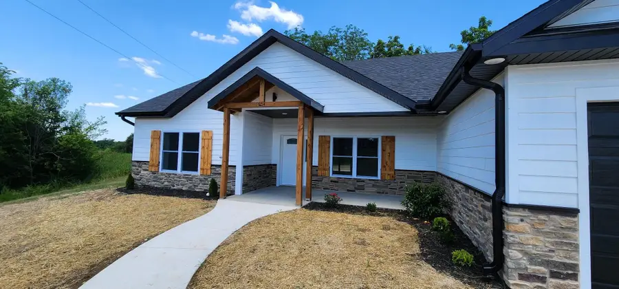 335 Holly Way Drive, Kirbyville, MO 65679 - Image #3