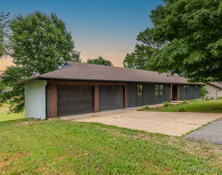 1807 Lexington Avenue, West Plains, MO 65775 - Image #2