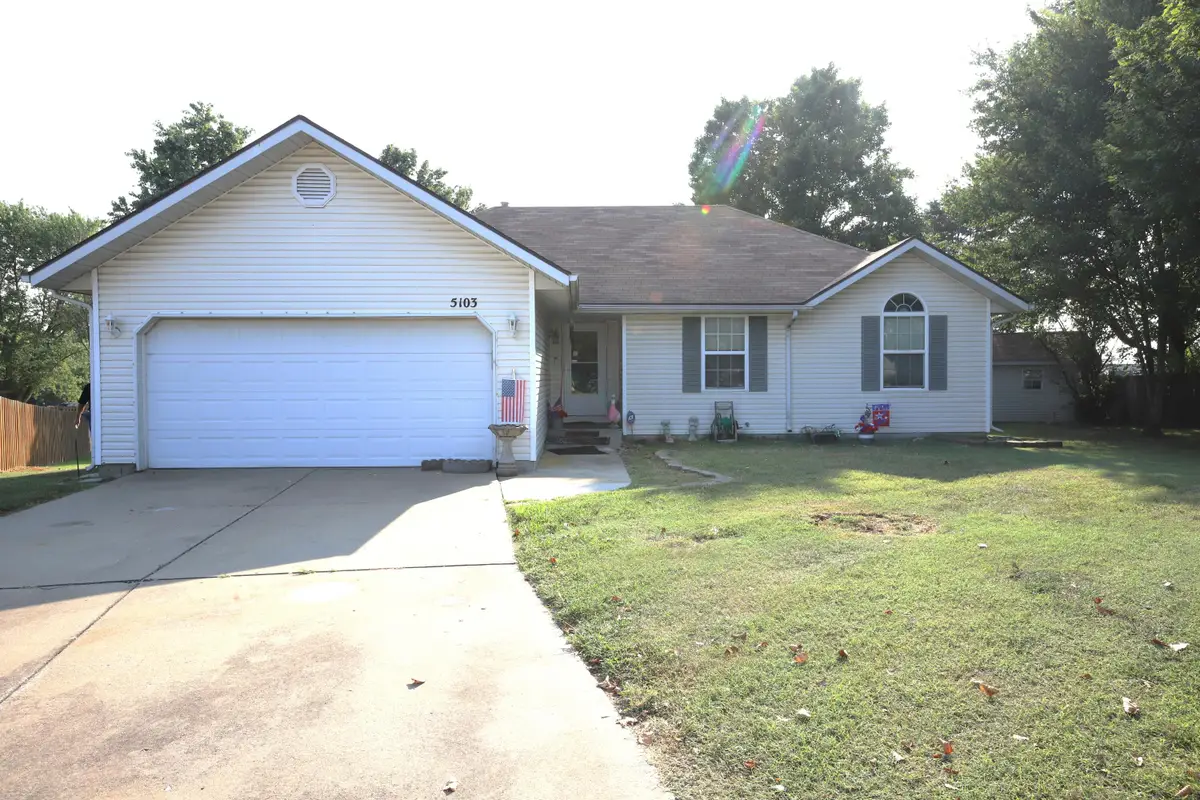 5103 N Graybrooke Drive, Ozark, MO 65721 - Image #1