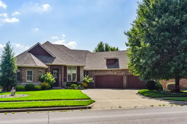 5998 S Parkhaven Lane, Springfield, MO 65810