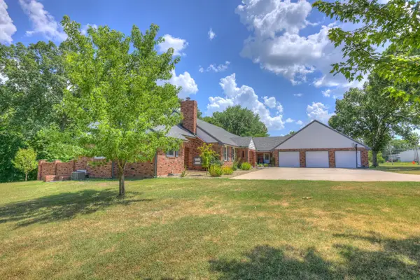 201 Karen Drive, Carl Junction, MO 64834