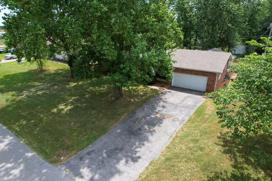 4362 W Weaver Road, Battlefield, MO 65619 - Image #2