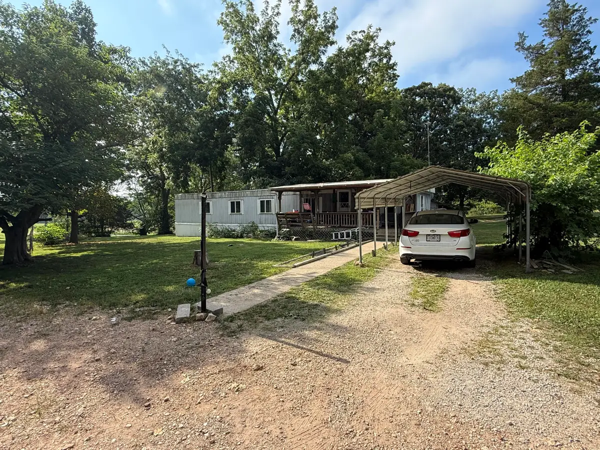 1105 Chowning Drive, Mountain View, MO 65548 - Image #1