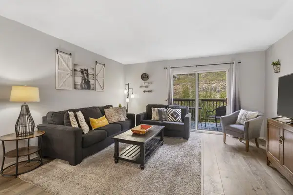 2955 Vineyards Parkway #3, Branson, MO 65616