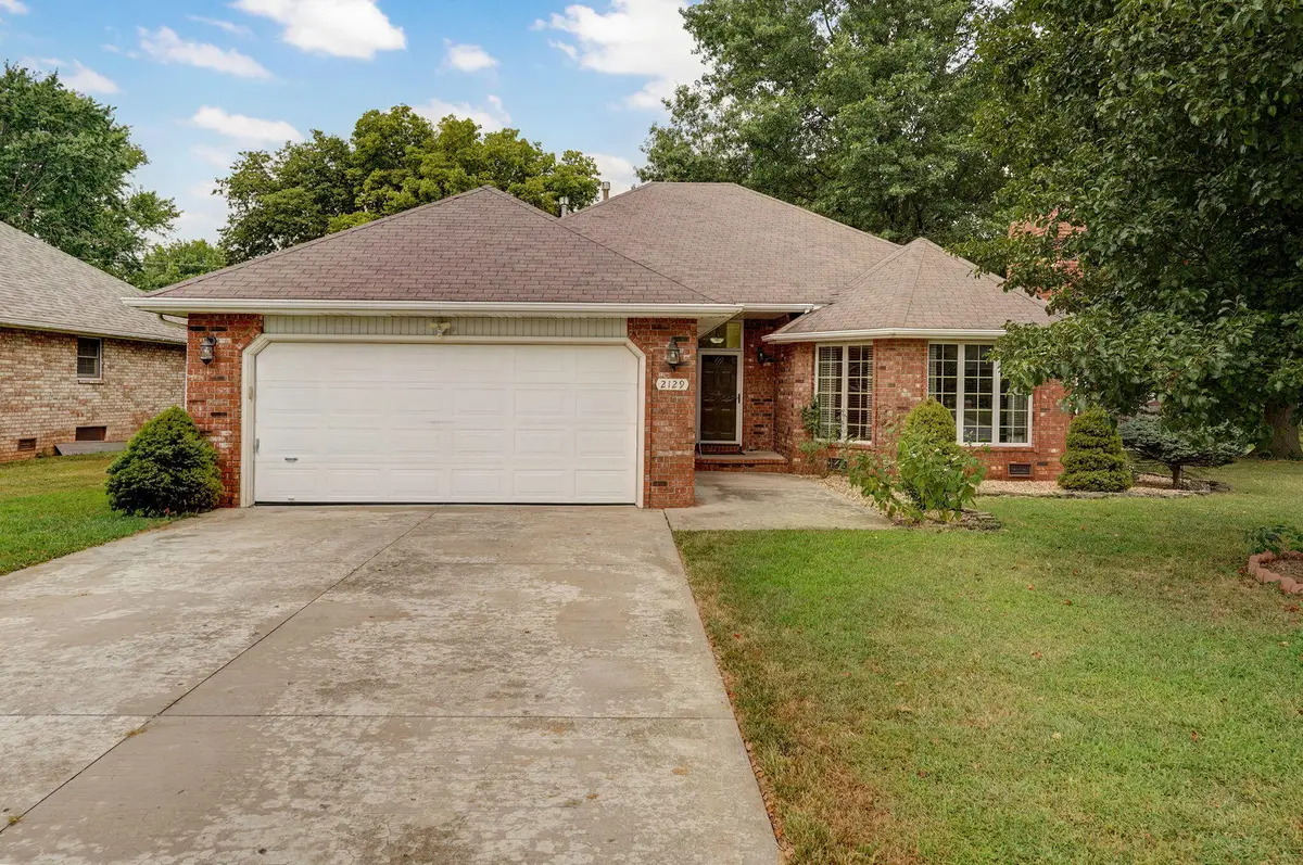 2129 E Cherryvale Street, Springfield, MO 65804 - Image #1