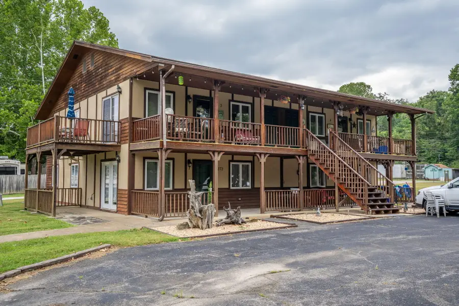 272 Valencia Road #1, Branson, MO 65616 - Image #2
