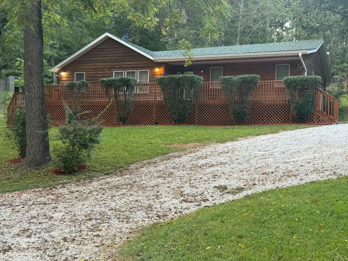 197 Log Cabin Road, Crane, MO 65633 - Image #1