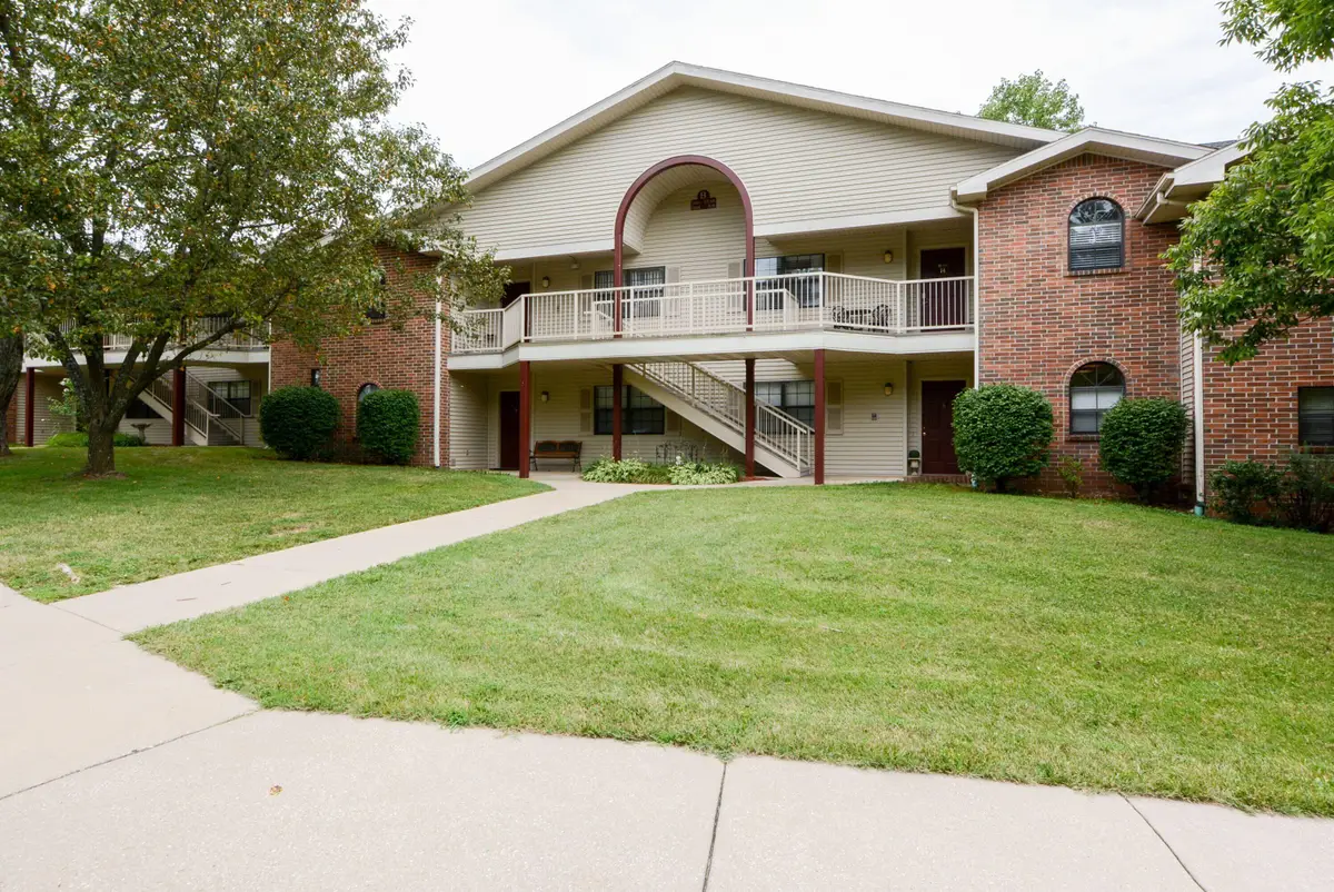 350 Wildwood Drive S #13, Branson, MO 65616 - Image #1