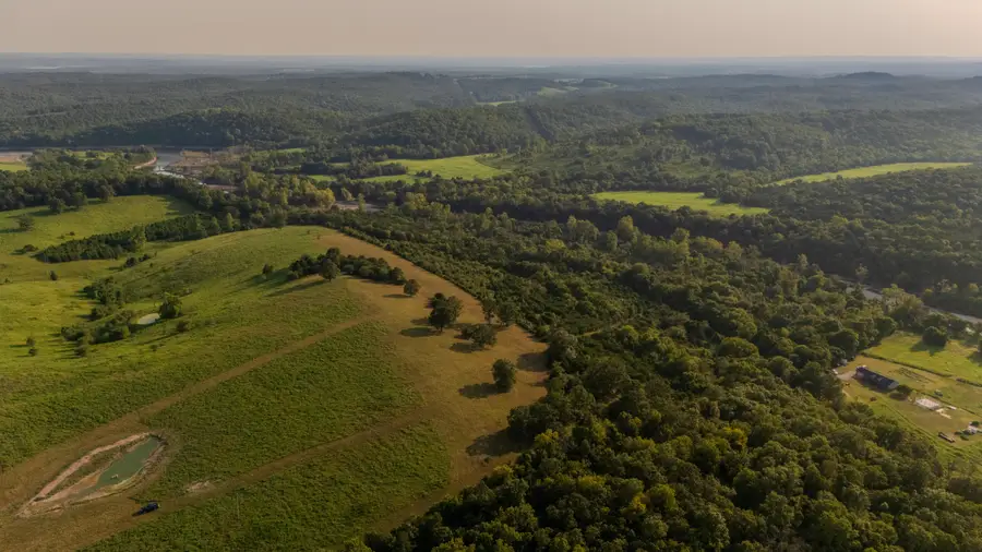 000 Trotter Road, Protem, MO 65733 - Image #2