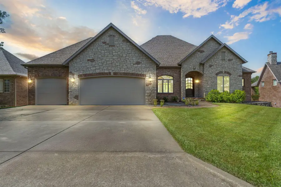 755 N Fallbrooke Terrace, Springfield, MO 65802 - Image #3