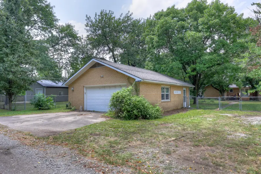 4094 Parkview Drive, Frontenac, KS 66763 - Image #3