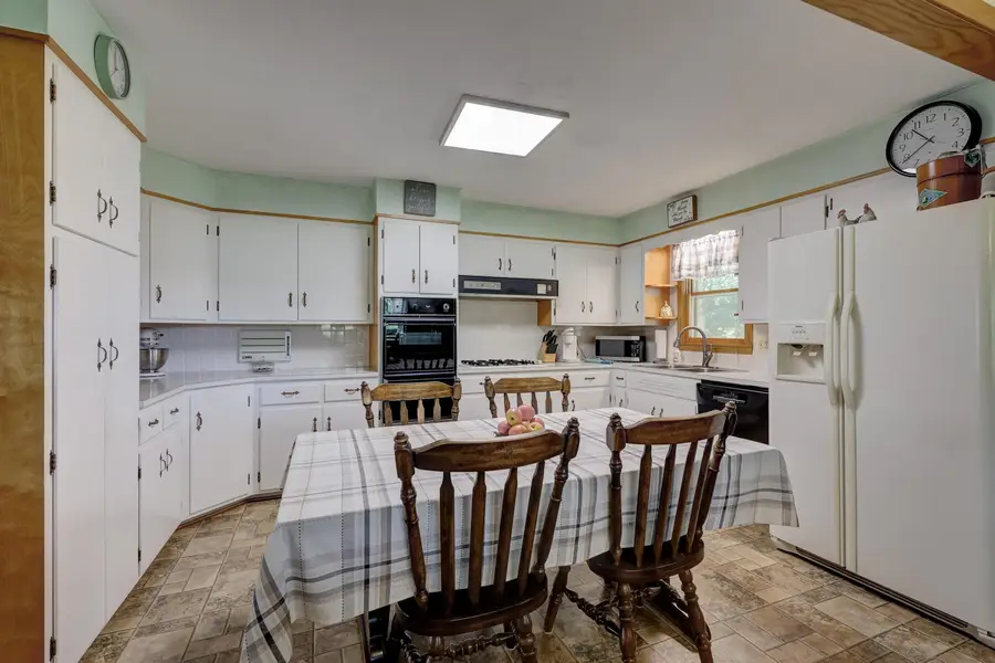 1061 Burr Crossing Road, Neosho, MO 64850 - Image #3