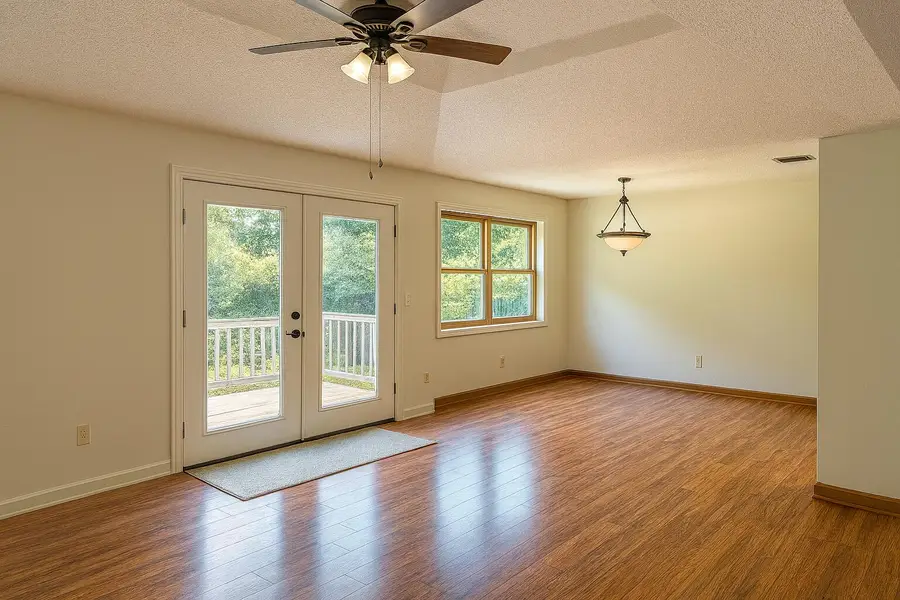 4553 W La Siesta Street, Springfield, MO 65802 - Image #3