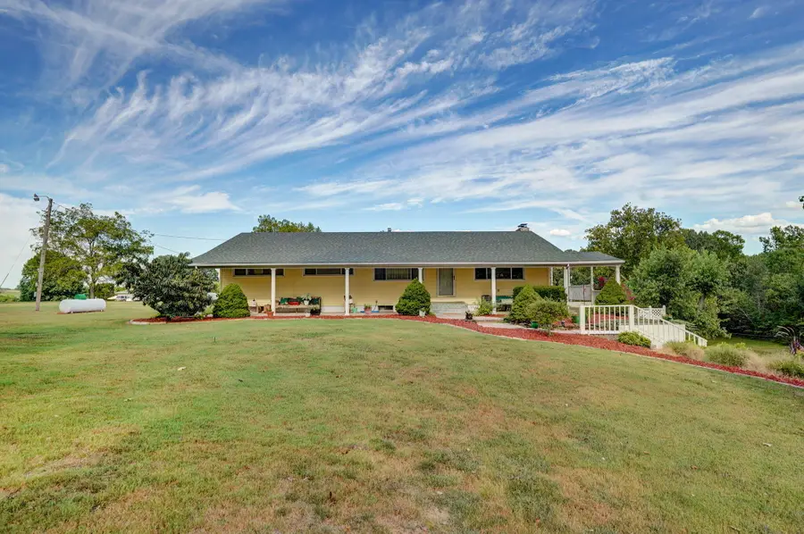 1338 Blackberry Lane, Crane, MO 65633 - Image #2