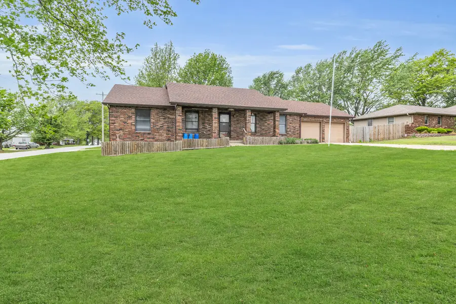 1404 S Grand Avenue, El Dorado Springs, MO 64744 - Image #3