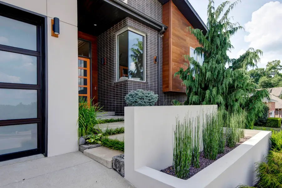 5521 S Ridge Top Avenue, Springfield, MO 65804 - Image #2