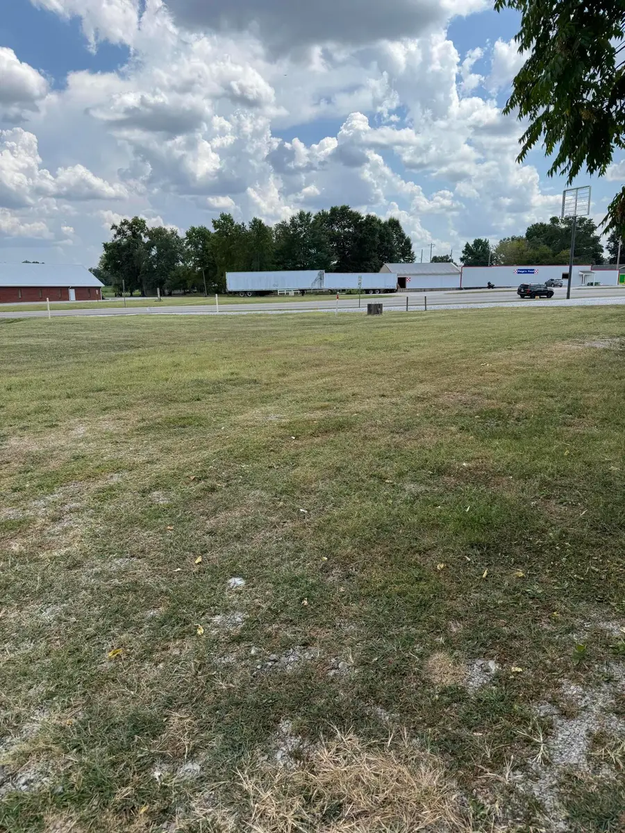 669 Collier Street, Marionville, MO 65705 - Image #2