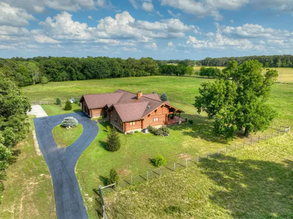 560 County Road 170, Diamond, MO 64840