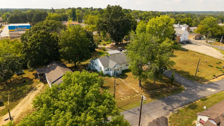 501 Andrews Street, Alton, MO 65606 - #3