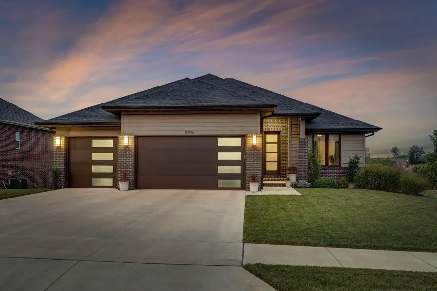 5996 S Holland Avenue, Springfield, MO 65810 - Image #2