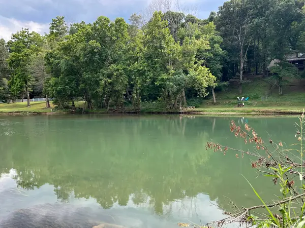 000 Riverbend Road, Mammoth Spring, AR 72554