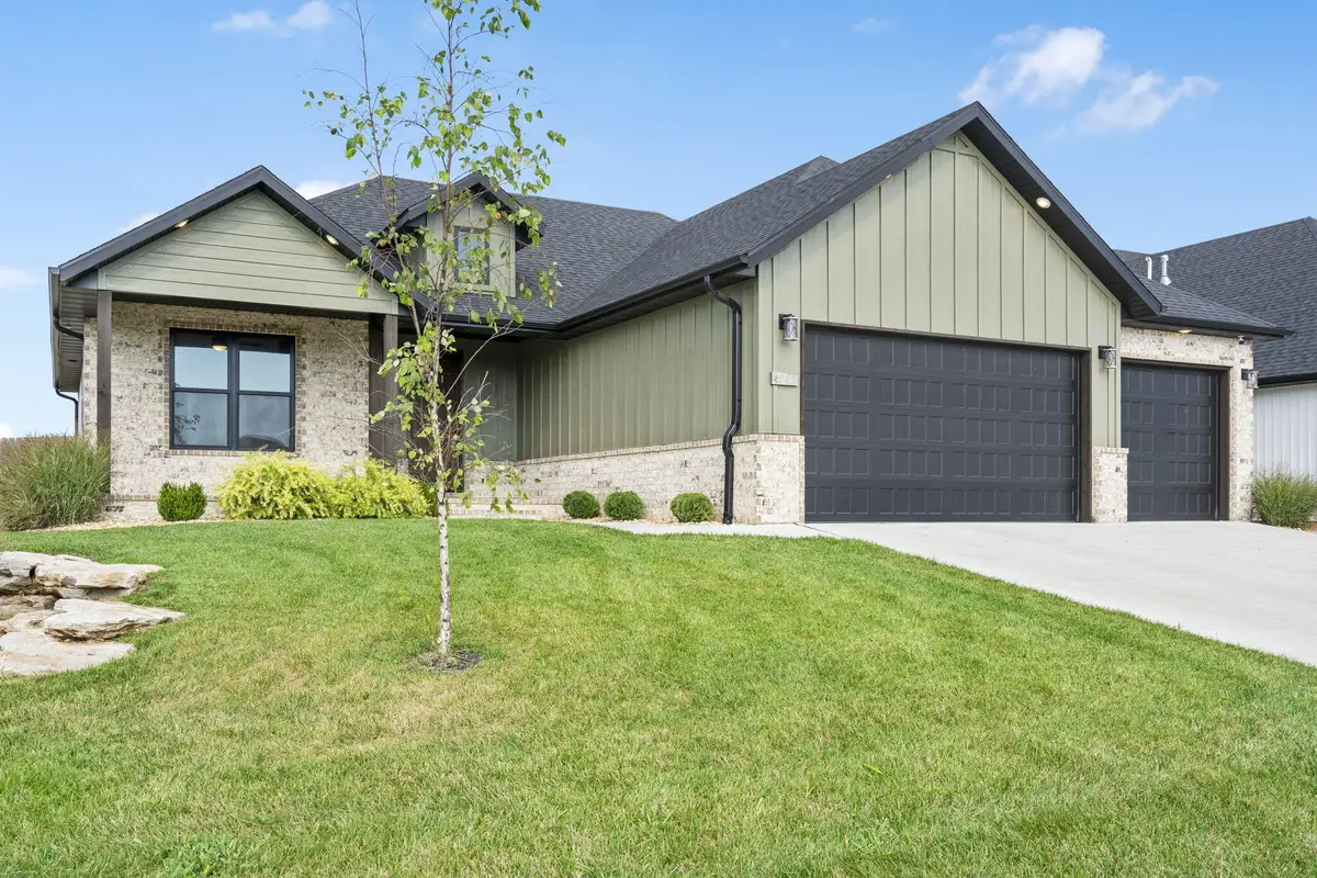 4983 S Burrows Avenue, Springfield, MO 65810 - Image #1