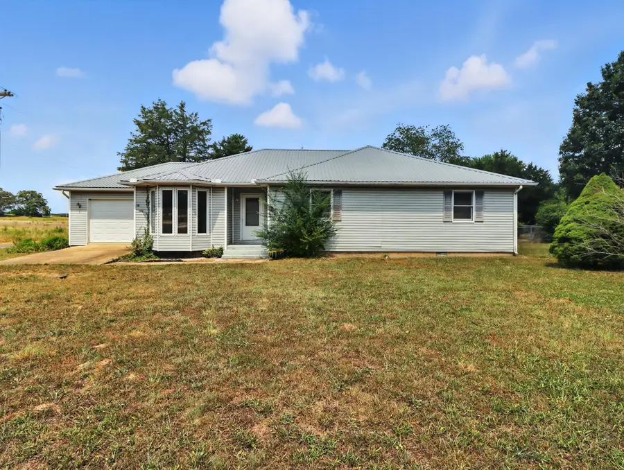 100 Pennycuick Drive, Mountain View, MO 65548 - Image #2
