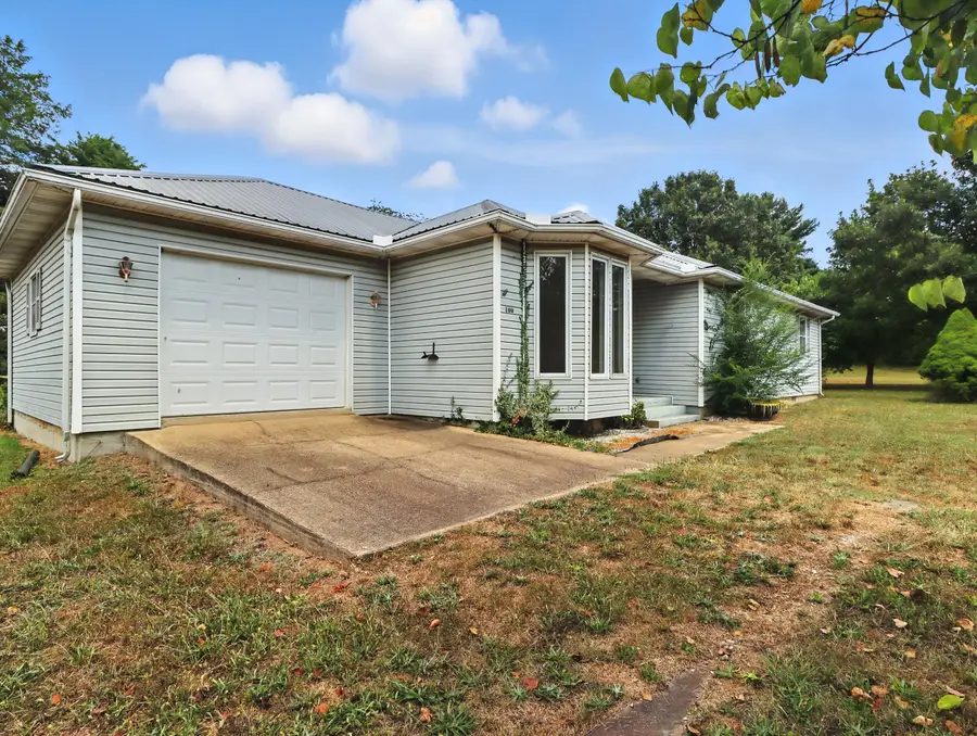 100 Pennycuick Drive, Mountain View, MO 65548 - Image #3