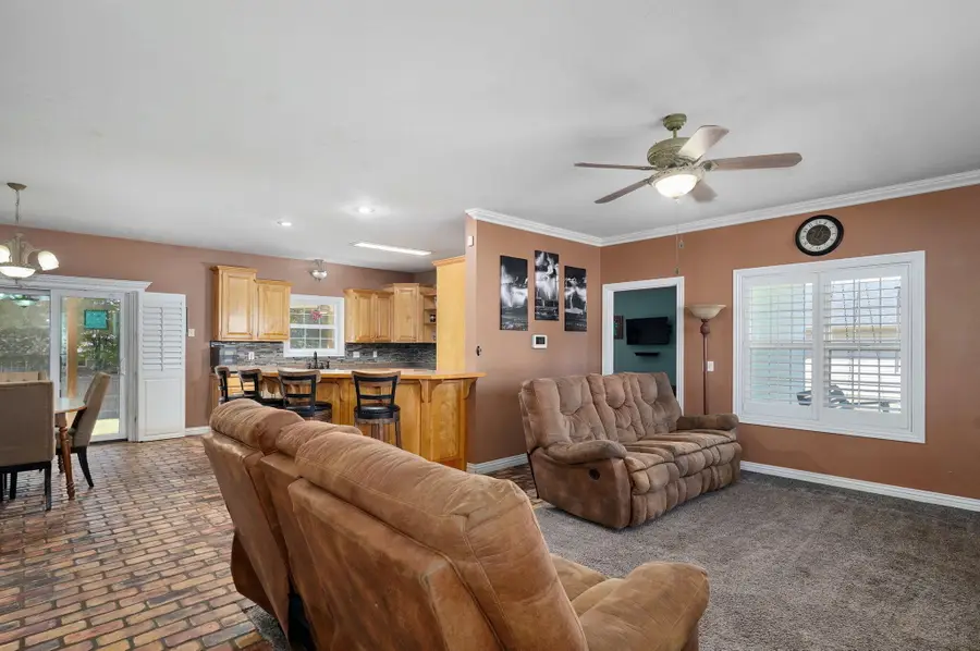 836 Tracy Lane, Mount Vernon, MO 65712 - Image #3