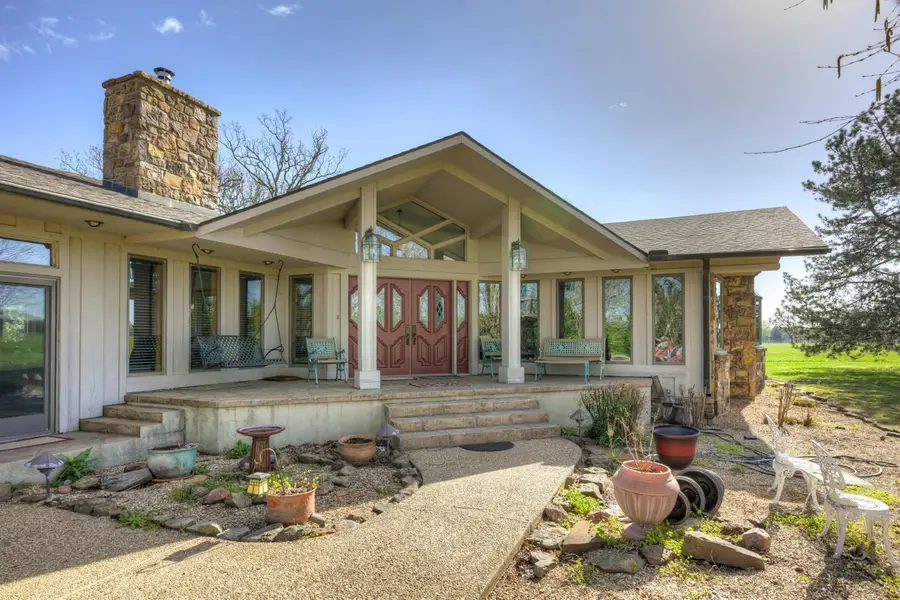 19032 E Highway 86, Neosho, MO 64850 - Image #2