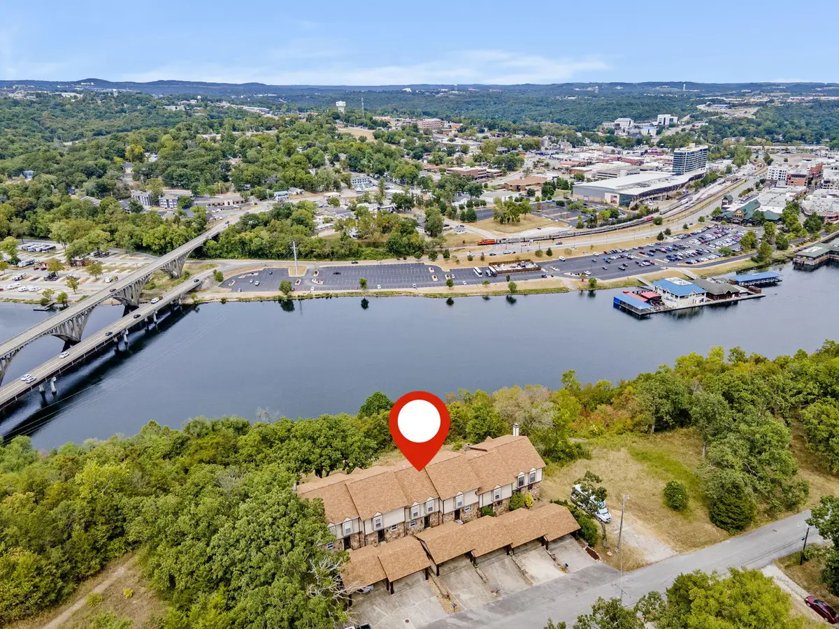 877 Knox Avenue #3, Hollister, MO 65672 - Image #1