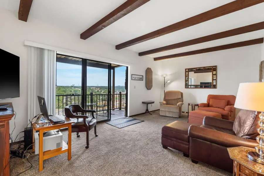 877 Knox Avenue #3, Hollister, MO 65672 - Image #3