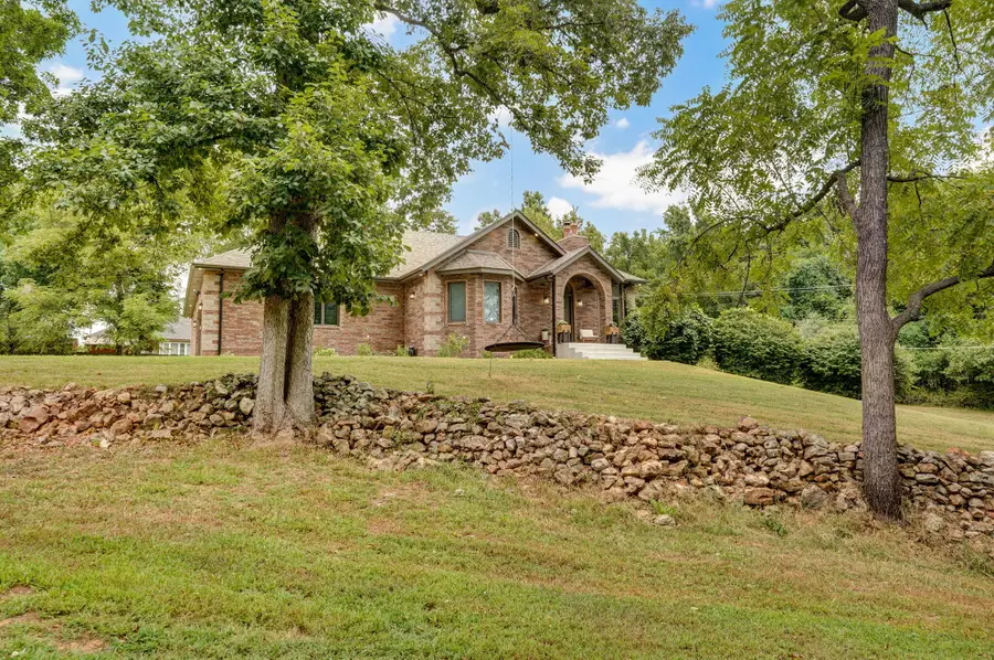 1711 E Miller Road, Republic, MO 65738 - #2